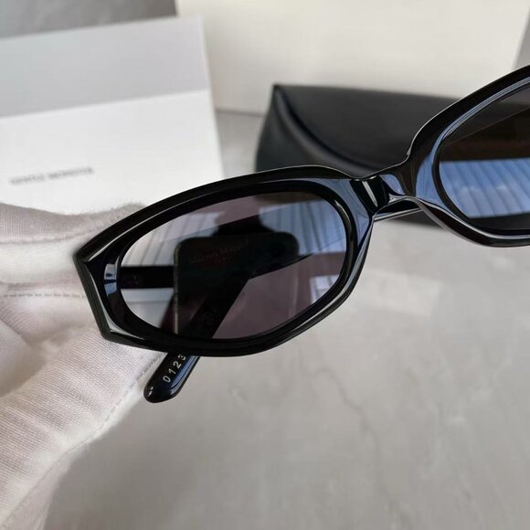 Gentle Monster Slim Cat Eye Black Sunglasses Dark Lens Designer Eyewear main image 4